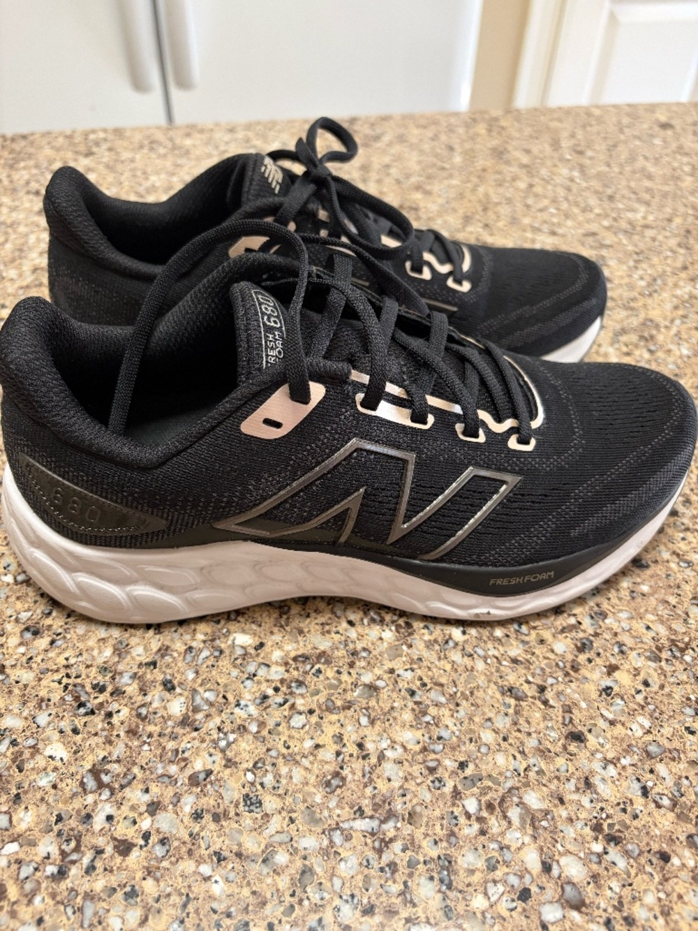 Women's New Balance Tennis Shoes, Size 7
